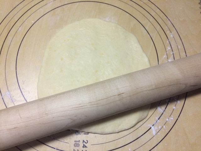 生地をのばす