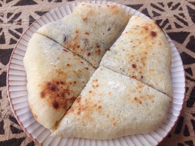 チョコナン